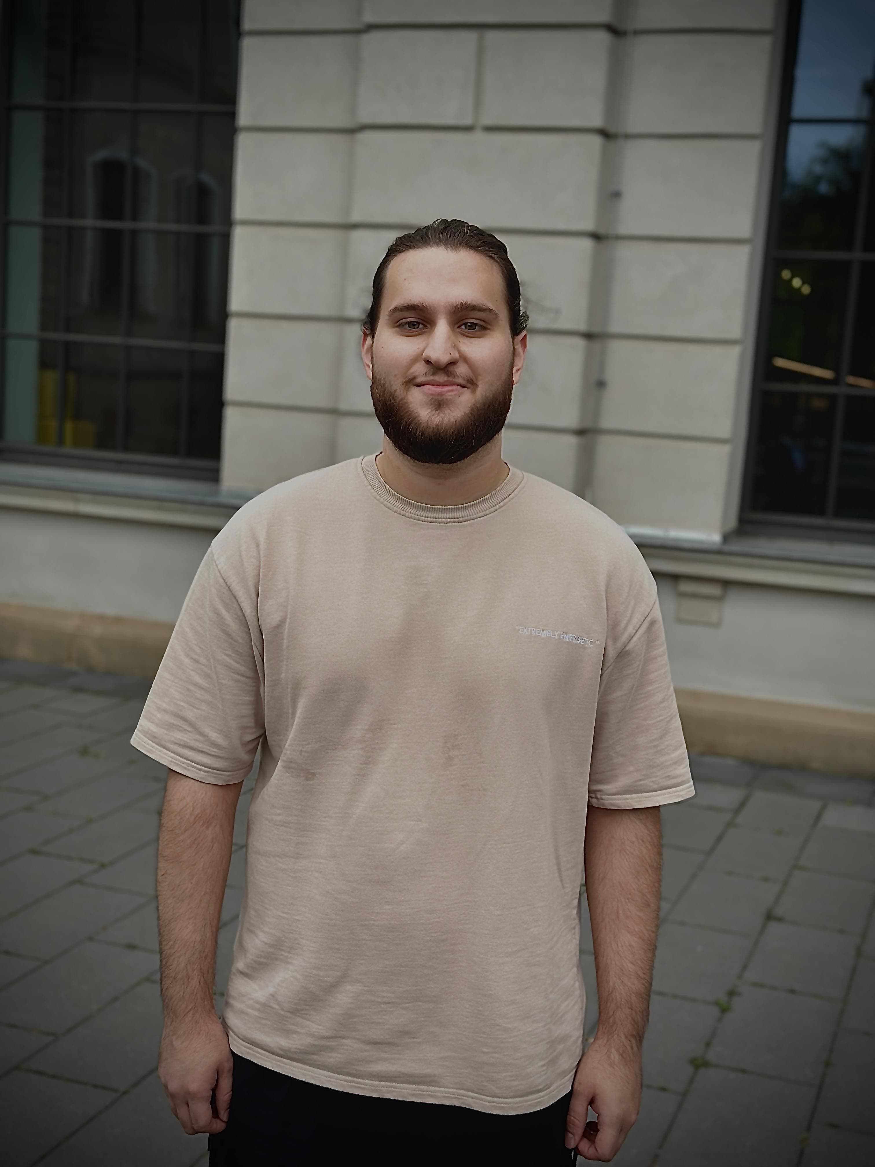 Portrait von Rotinda Getiren, Creative Director bei OctaLyft